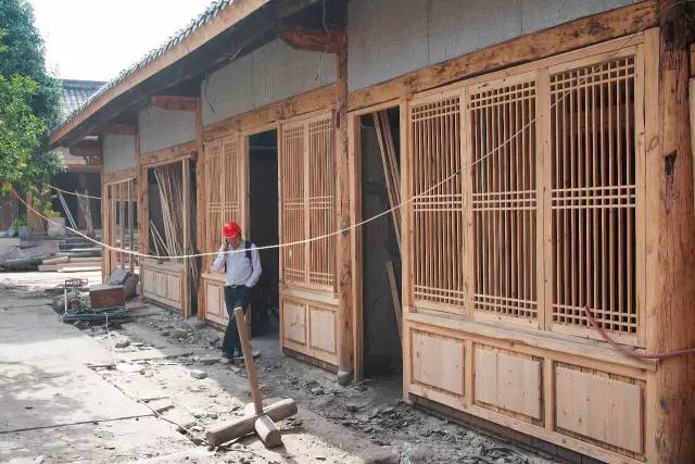 阆中花间堂阆苑特点,与其在城市蜗居不如在乡村建房