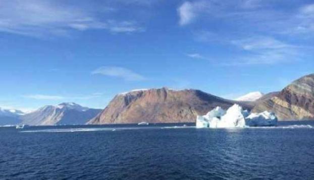格陵兰岛属于丹麦还是丹麦的领土,为什么最大的岛屿是格陵兰岛