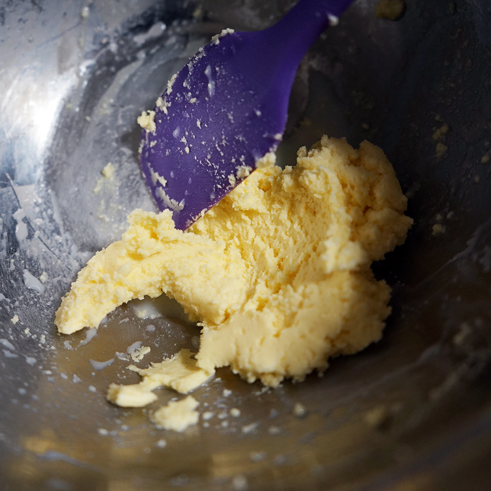 冻坏了的淡奶油怎么拯救,拯救冻坏淡奶油