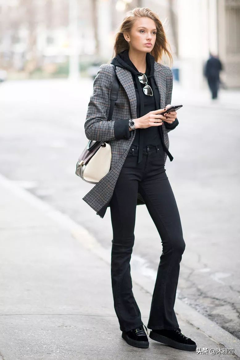 卫衣的n种穿法你学会了吗,卫衣的4个搭配方法太时髦了