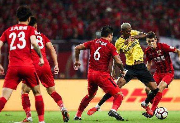 国足集训大名单被曝,国足新消息上港训练