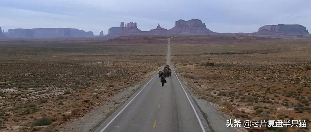 阿甘正传告诉了我们一个什么道理,阿甘正传人生观深度解析