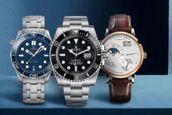 法穆兰v45对比绿水鬼,法穆兰v45和绿水鬼哪个档次高