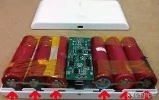 国外有人发明了一款新颖的充电宝,外国人第一次用中国充电宝