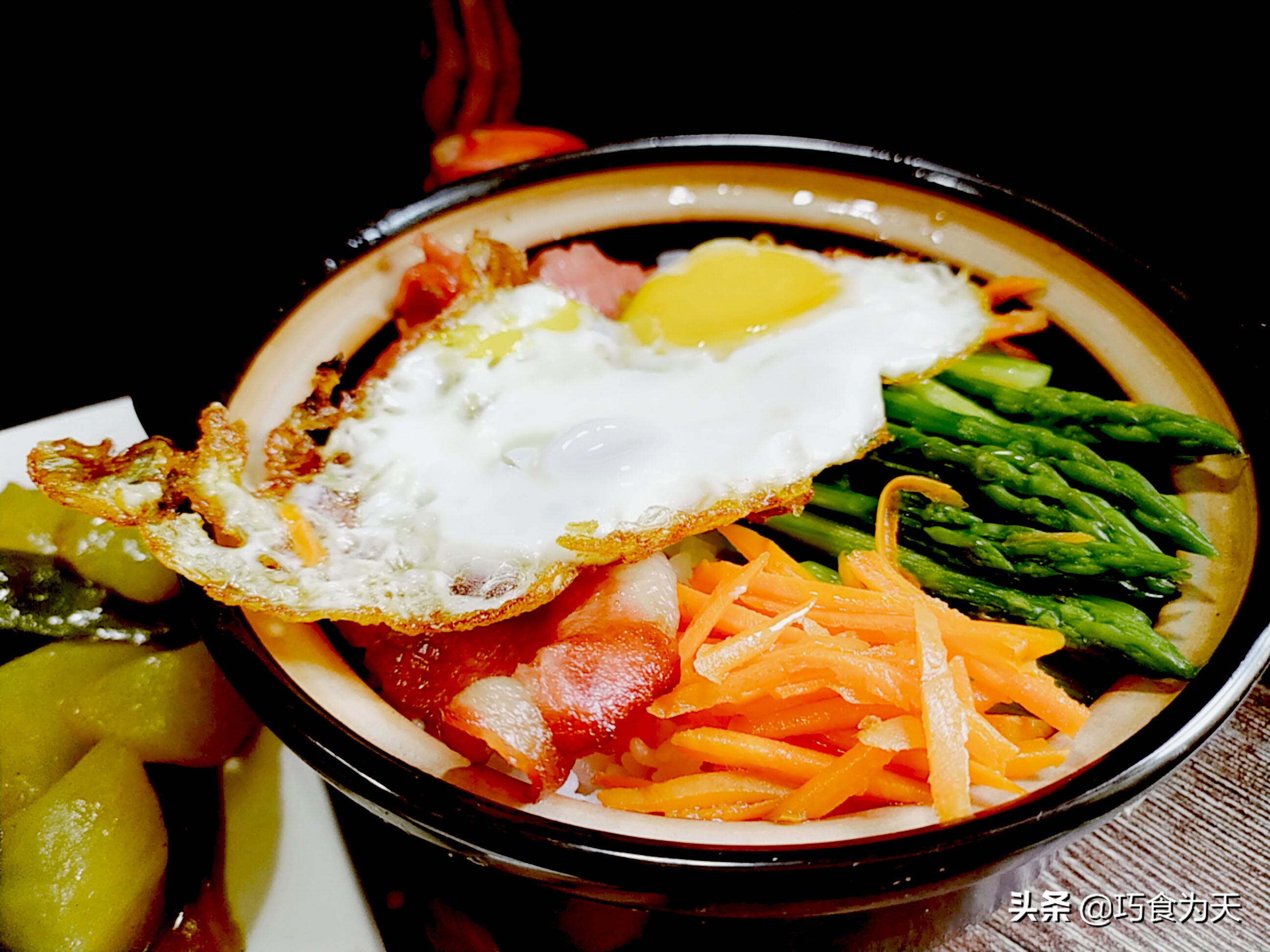 用砂锅焖饭怎么焖,十八分钟砂锅焖饭不糊底