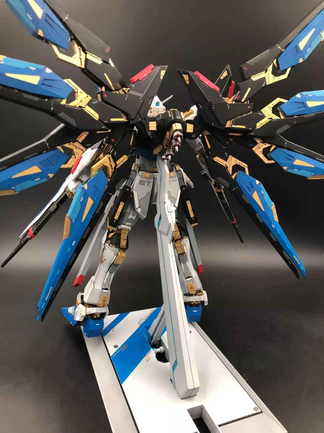 pg强袭自由高达介绍,pg强袭gk高达