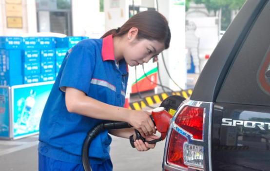 长安uni-k油箱见底了还可以跑多久,柴油车油箱见底了还能跑多少公里