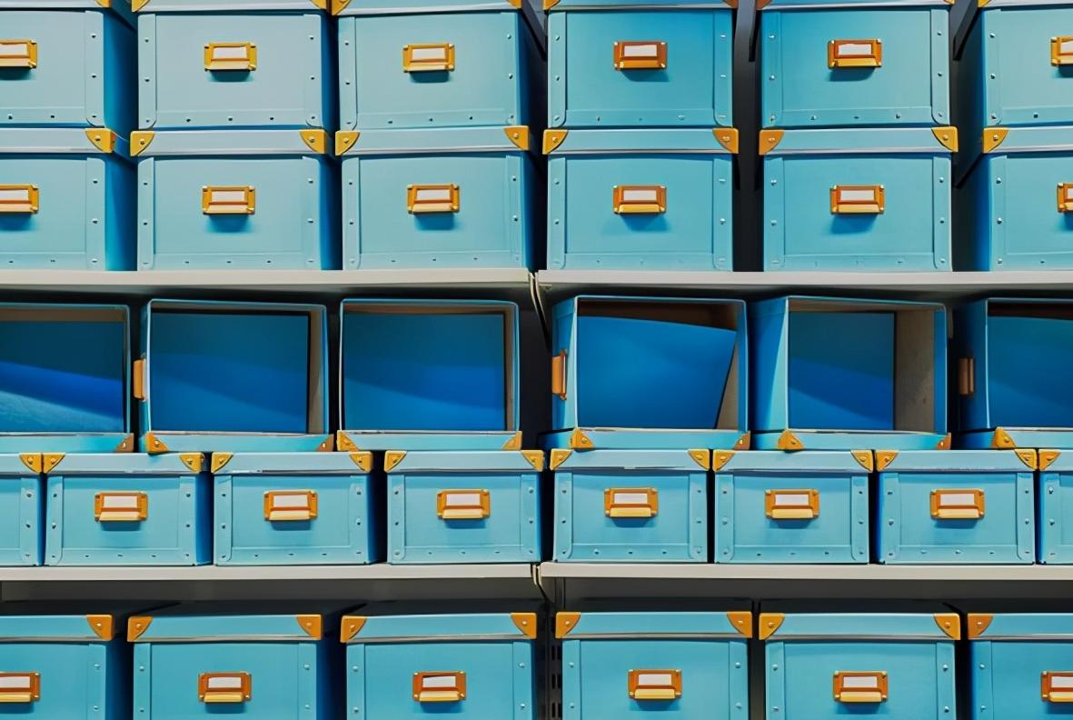 周末逛过三桥宜家，忽然明白了实体店的本质