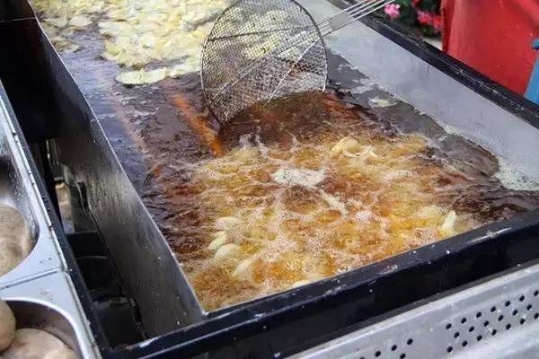 全球十大垃圾食品孩子一定要少吃,全球公认的十大垃圾食品有哪些