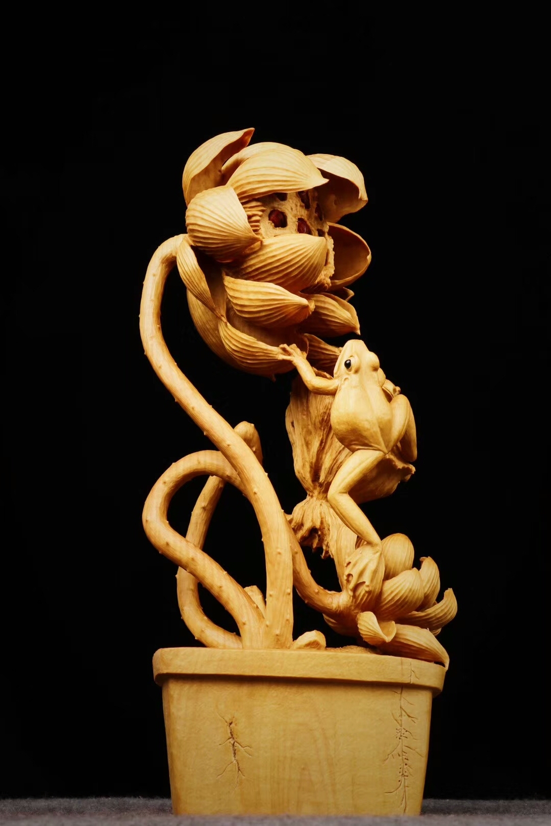 大木头雕刻过程图片欣赏,精雕木头纯手工