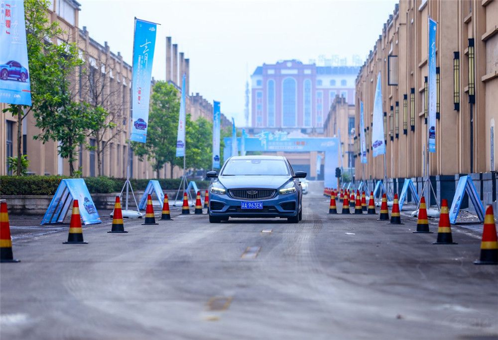 不试不比不卖的颠覆者,不试不比不卖的意思