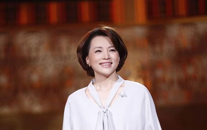 撤侨令下，王宝强董卿将骨肉分离？白岩松无辜躺枪