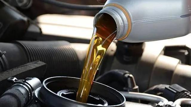 嘉实多、美孚、壳牌该怎么选？听听维修师傅怎么说