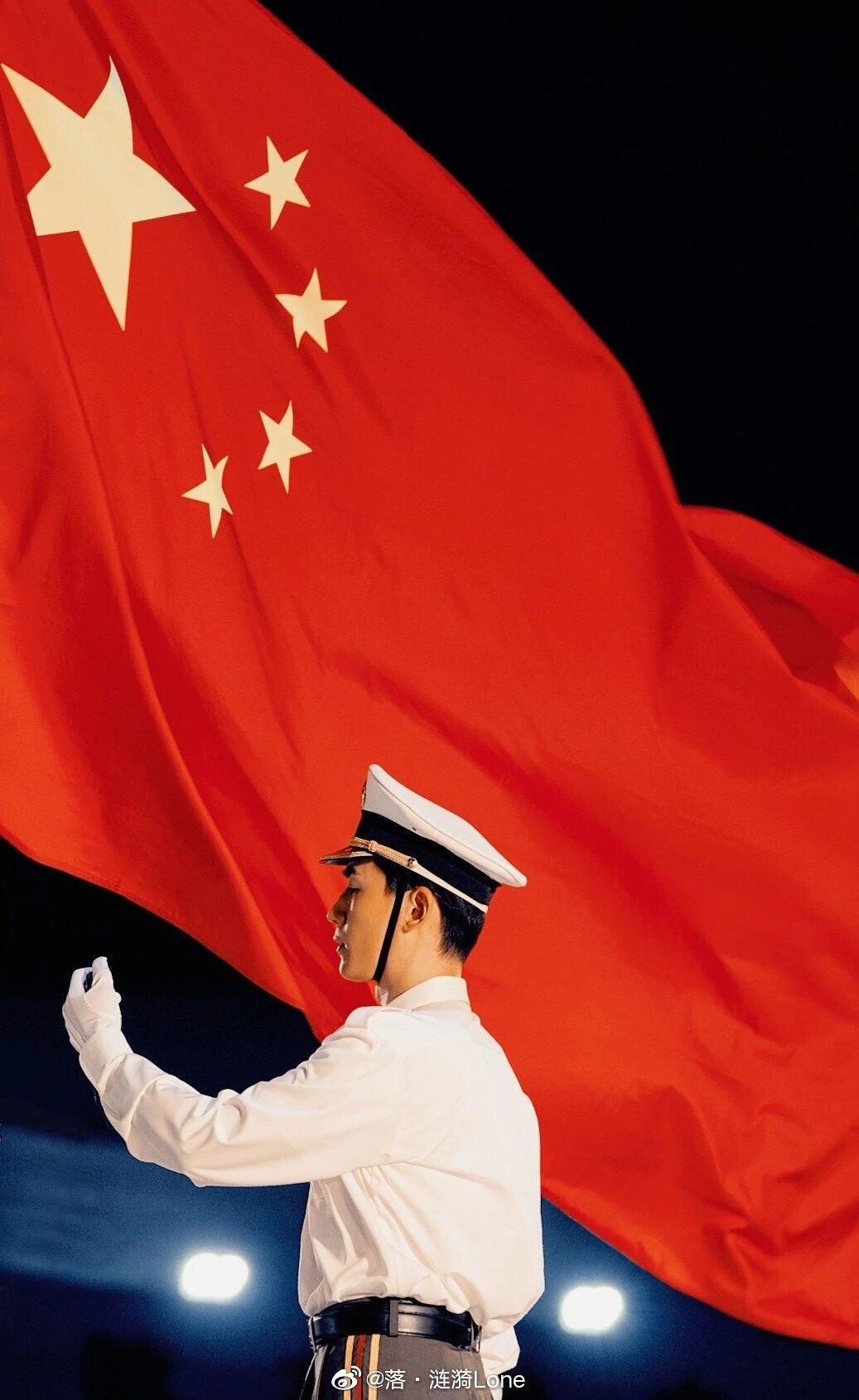 2019花痴大赏:今年是谁,承包了迷妹们的荷尔蒙?