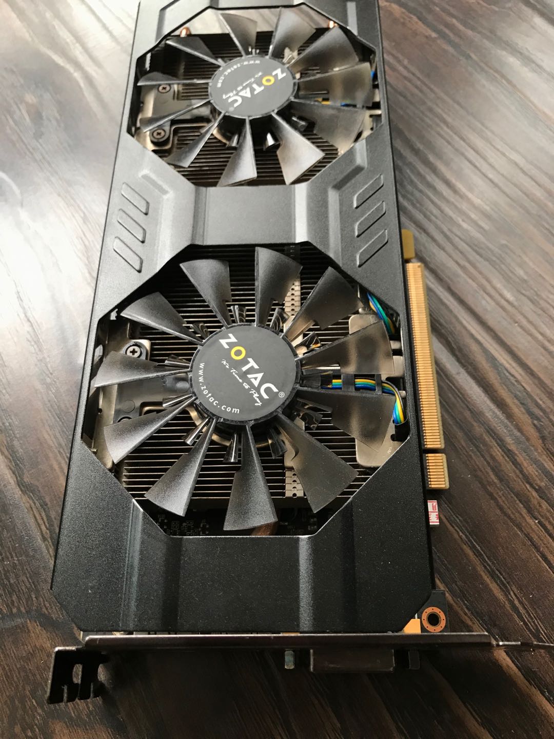 显卡6g显存现在还够用吗,2022年买显卡还要再等等吗