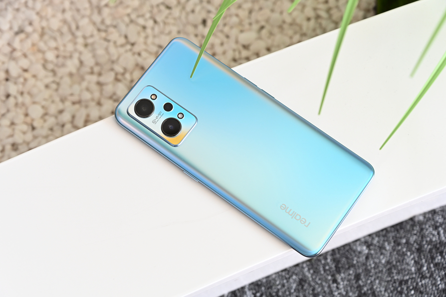 买给父母的5g手机推荐,性价比高的快充千元机推荐