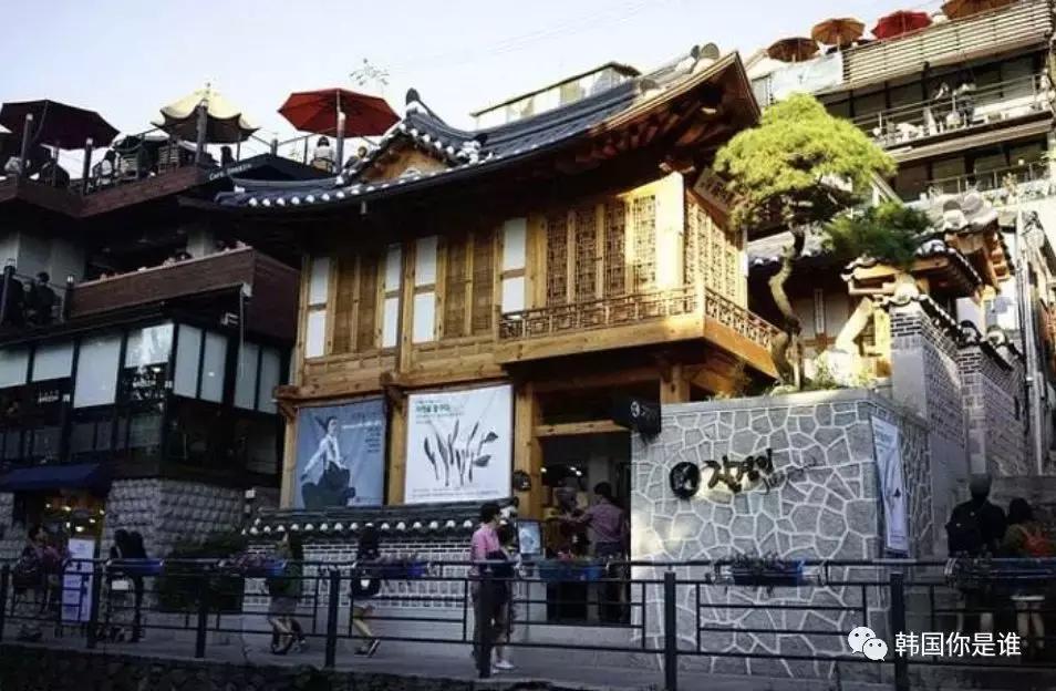 路人看到韩国明星,韩国街上能看到韩国明星吗