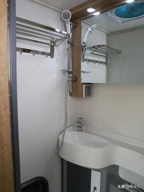 霞客乐房车2021即将上市皮卡房车,长城皮卡房车大全2021款