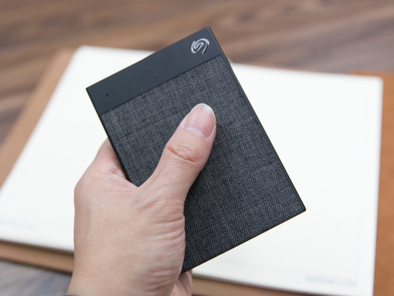 希捷固态移动硬盘最新评测,希捷固态移动硬盘推荐评测