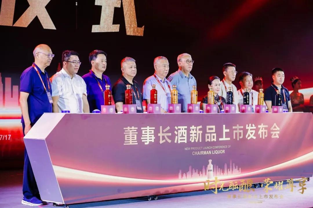 离开茅台镇酿不出正宗酱香酒,离开茅台镇就酿不出茅台酒原因