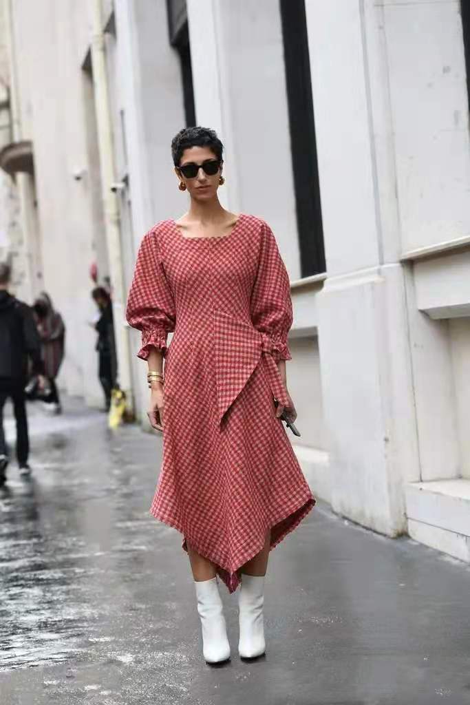 央视刘芳菲身材,央视美女刘芳菲照片图文