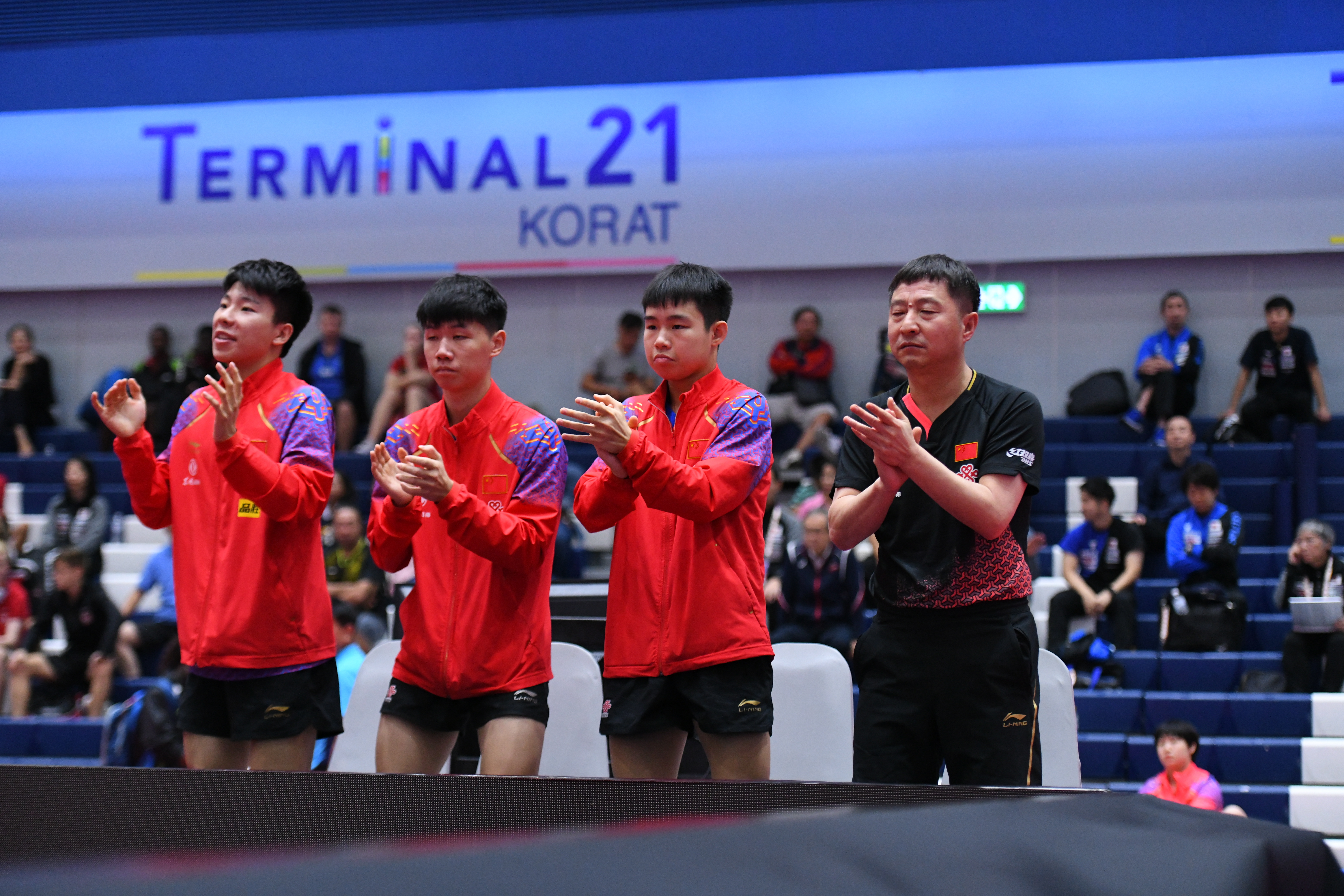 徐瑛彬3比1战胜樊振东,徐瑛彬战胜向鹏