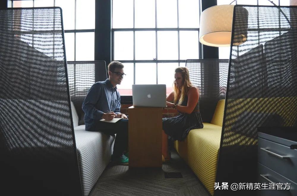 收入稳定的自由职业者,自由职业者一个月的稳定收入