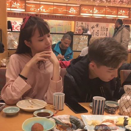 19天发两封分手声明，年轻偶像的恋爱时效越来越短