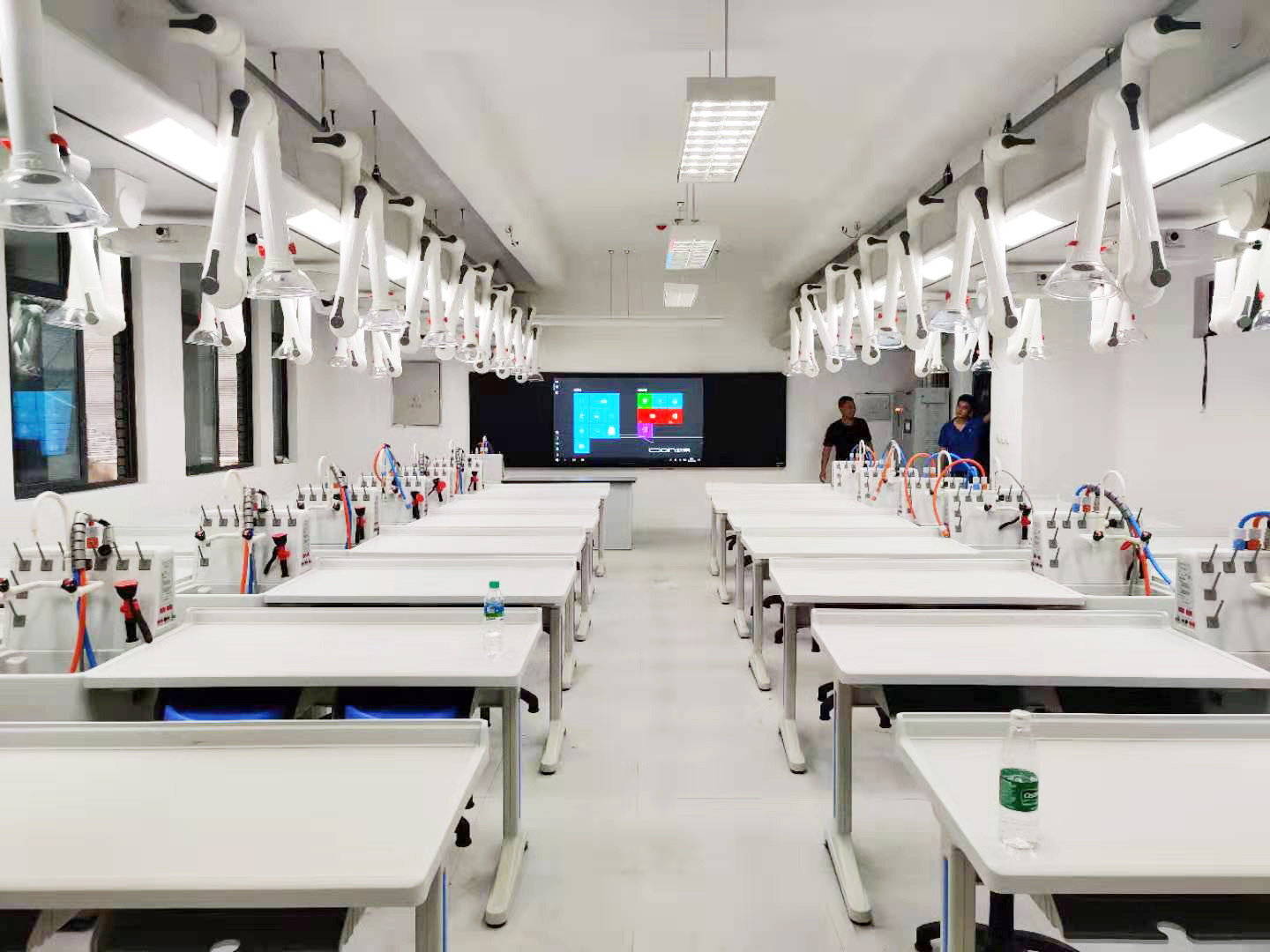 东方教具优秀工程案例赏析：江西省景德镇新二中