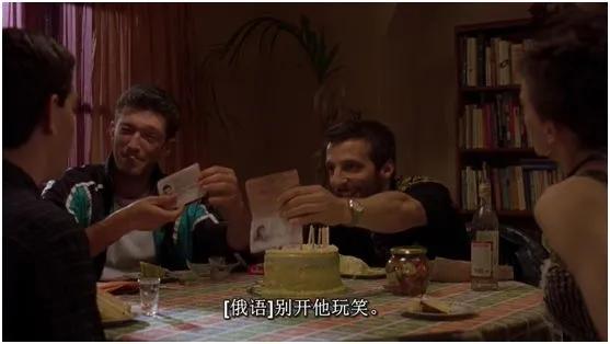 100元网购「俄罗斯新娘」？这顶级女神片看酸了