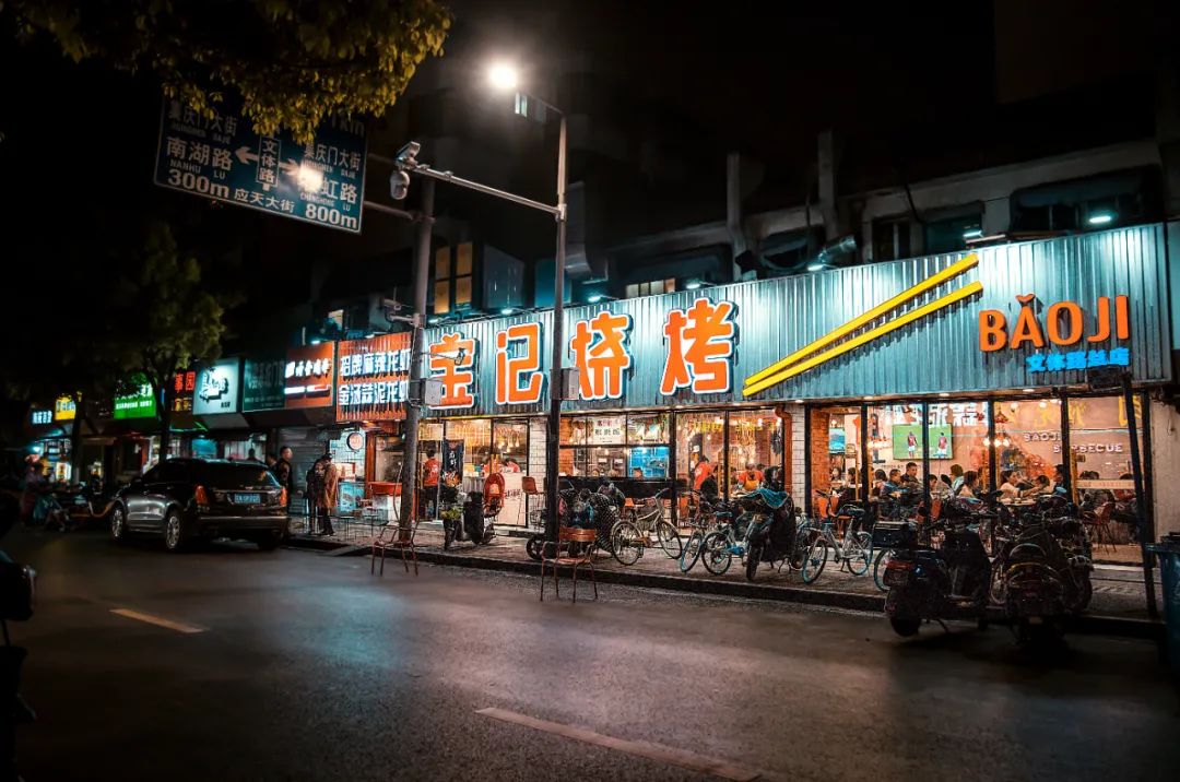 在南京到哪吃淮扬菜,在南京早晨去哪里吃早饭