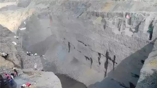 几分钟让你明白翡翠原石赌石知识,赌石必看翡翠赌石里隐藏的陷阱