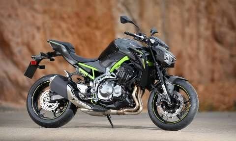 性价比最高的四缸单摇臂摩托车,性价比最高四缸摩托车