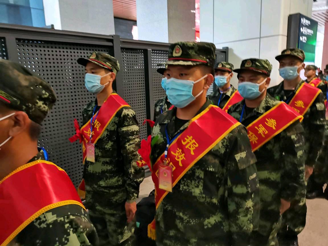 贵阳*警武**：喜迎新兵入营，迈向军旅征程第一步