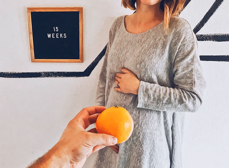 肚子里的宝宝不同时间对应的大小,怎么知道肚子里的宝宝长什么样