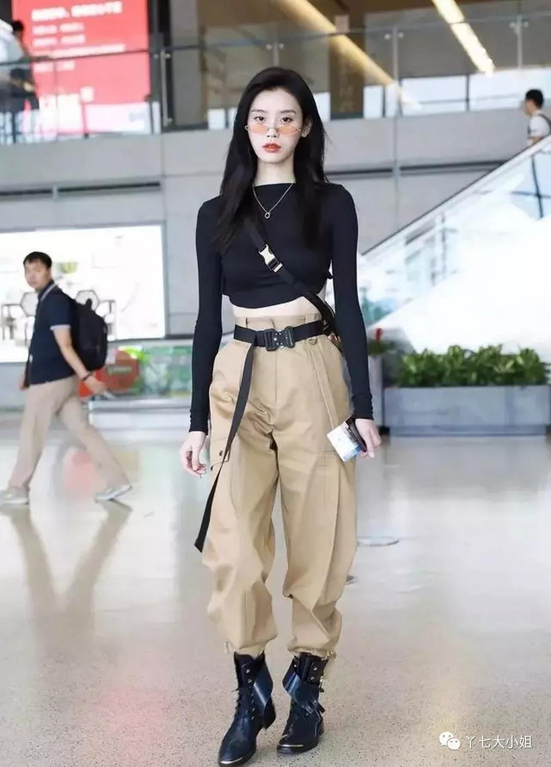 秋冬一定要穿出时髦贵气感,今年秋冬最时髦的颜色搭配