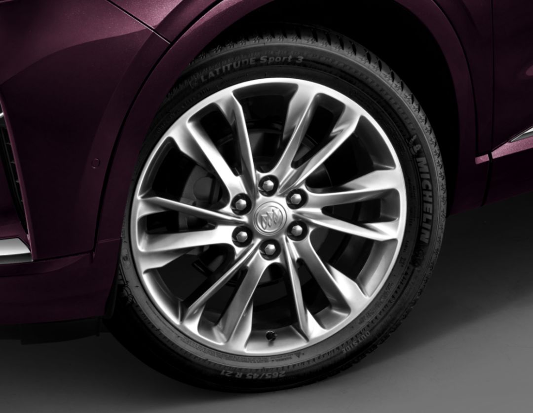 昂科旗好看的视频,昂科旗帅气出场