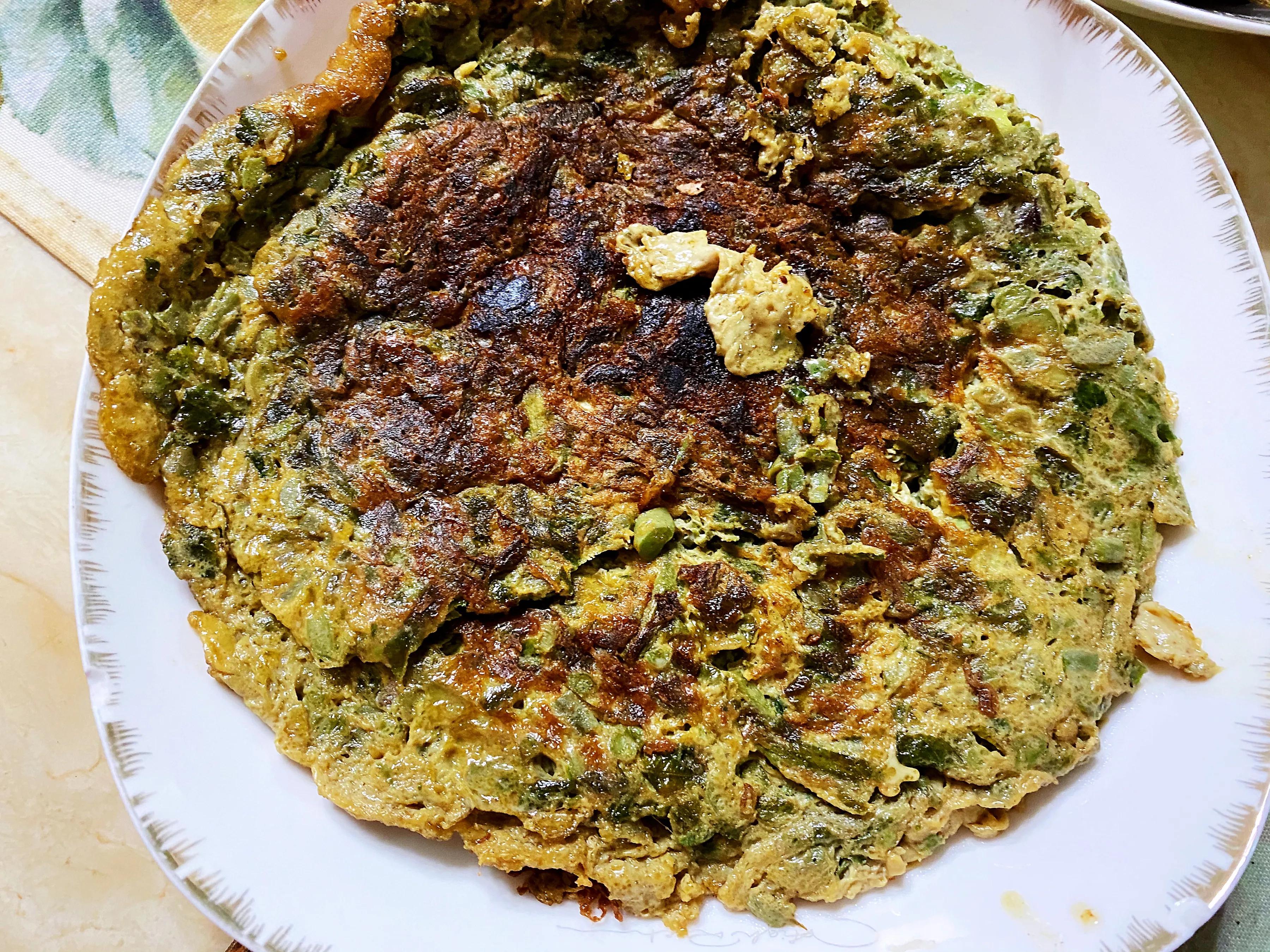 微波炉正宗清蒸鲳鱼做法,清蒸金鲳鱼家常做法摆盘