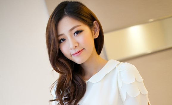 两个情侣无聊该怎么办 (情侣之间开始觉得无聊了怎么办)