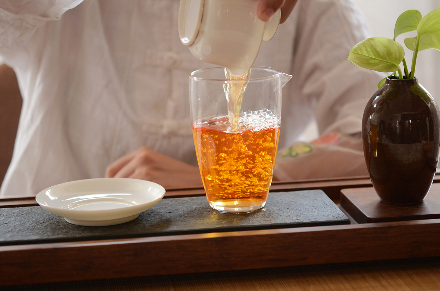 红茶冲泡水温如何选择最好,红茶分几种哪种最好喝