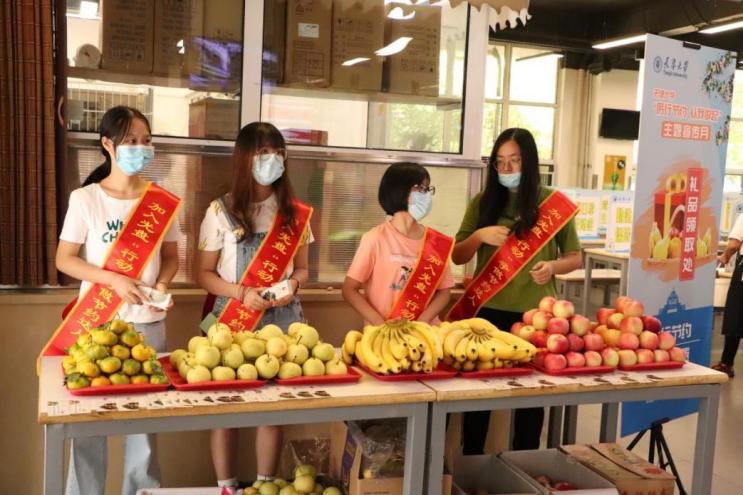 天津超级大学火了！占地3750亩，坐拥3大校区13个餐厅，装潢高级还有包间