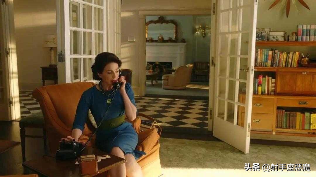 神剧回归：生活就像散场后的马戏团，总是有限温存，无限心酸