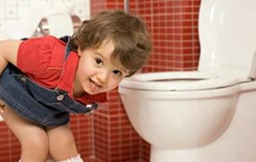 小孩无法控制尿尿怎么办?网友:是时候该脱掉纸尿裤了