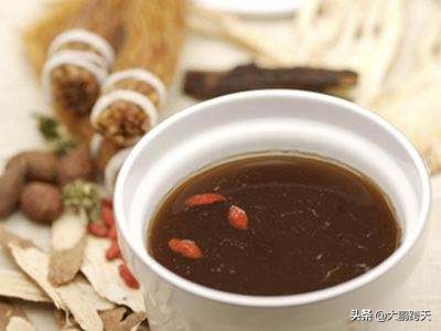 红枣加什么喝水能治失眠,失眠严重整夜睡不着食疗