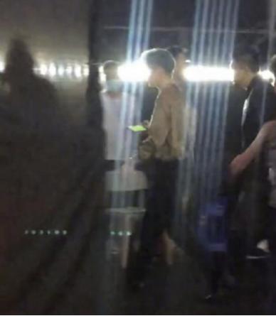 鹿晗看曼联联赛视频,pp体育直播欧冠联赛