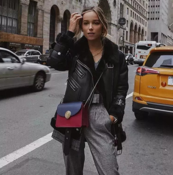 高级感羊羔绒外套慵懒风,一件羊羔绒外套点亮你冬季的时髦