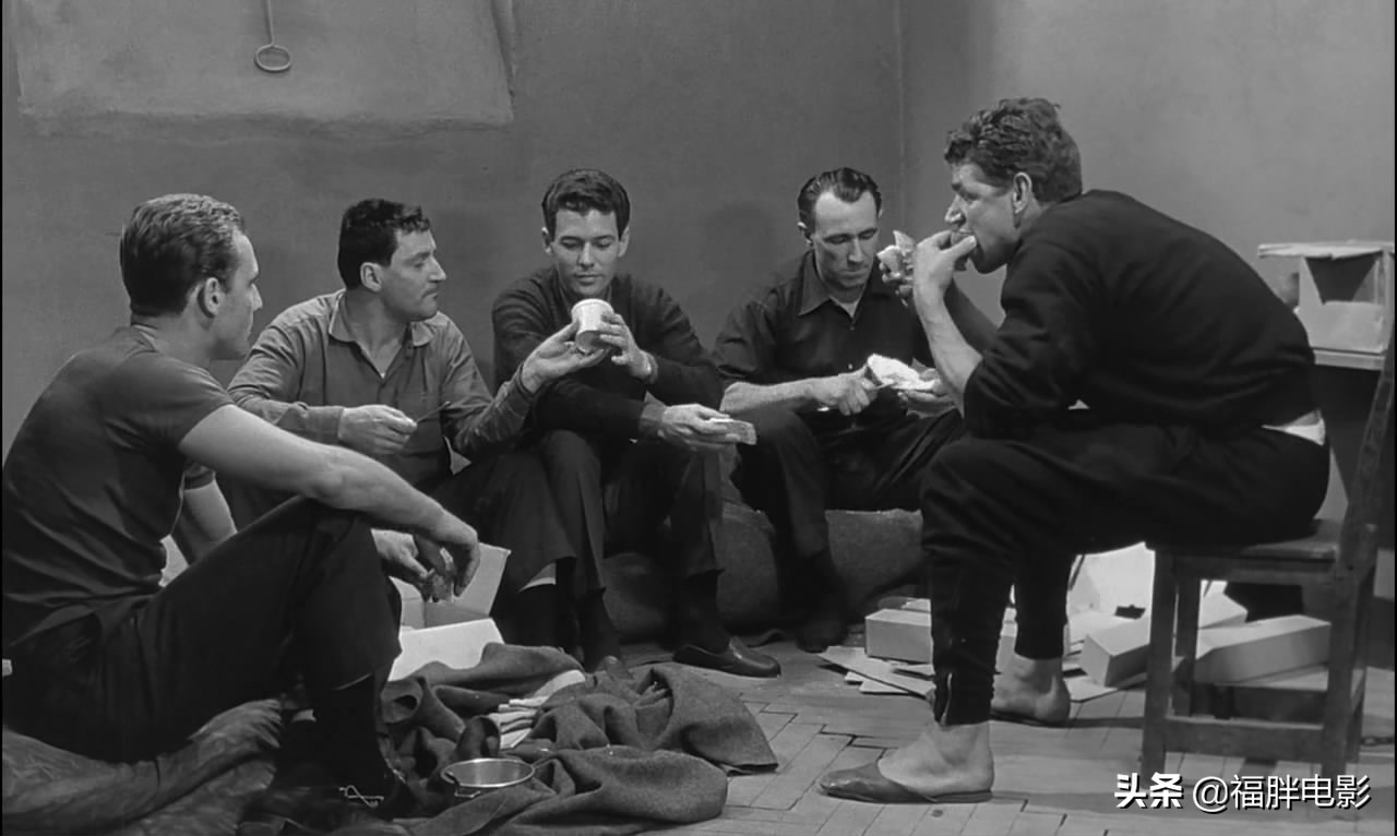 肖申克的救赎挖洞挖了多少年,最伟大的越狱电影肖申克的救赎