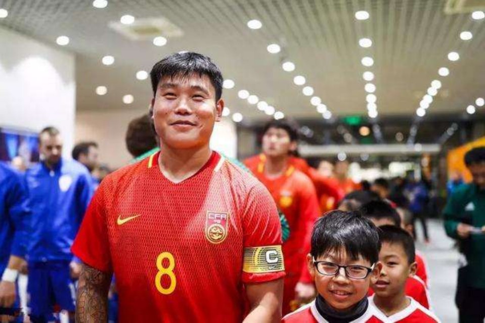 武磊之后中超最强本土前锋,武磊上港阵容