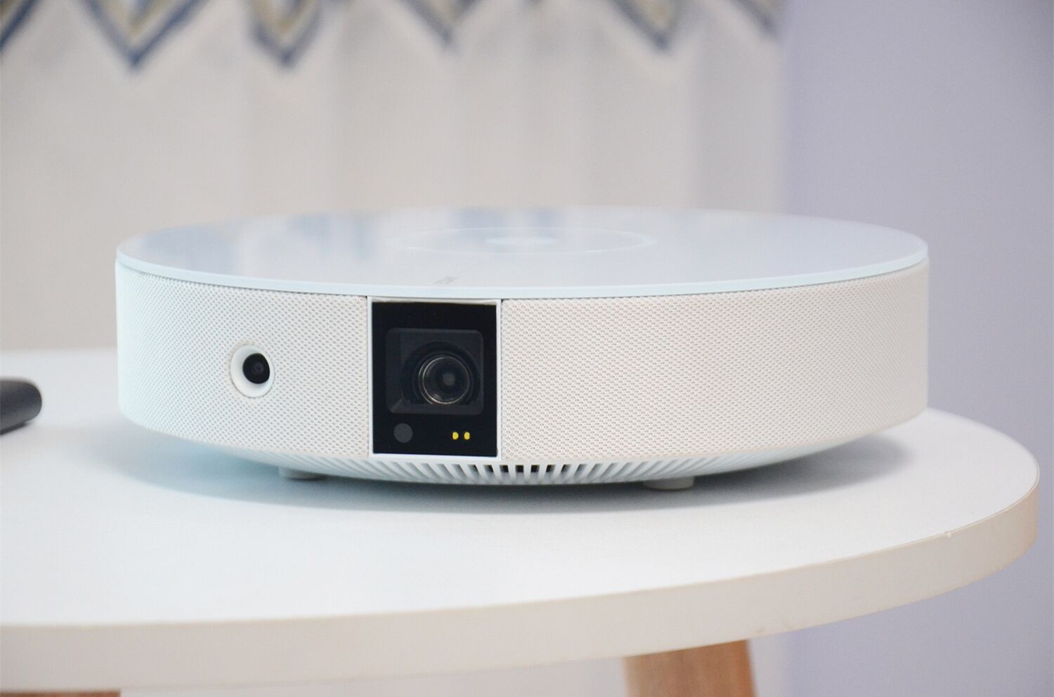 坚果g9投影仪测评,坚果g9投影80寸