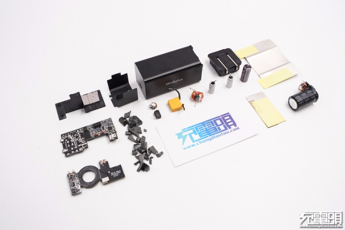 联想口红氮化镓充电器,联想氮化镓充电器对比测评